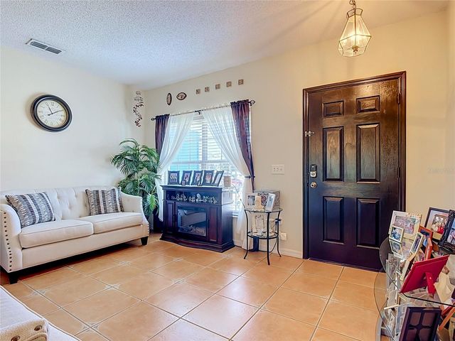 1124 DARTFORD DRIVE, Kissimmee, FL 34758