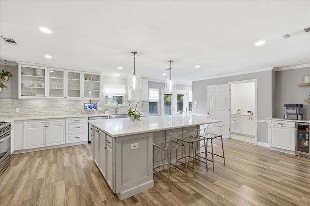 5812 Quality Hill Road, Colleyville, TX 76034