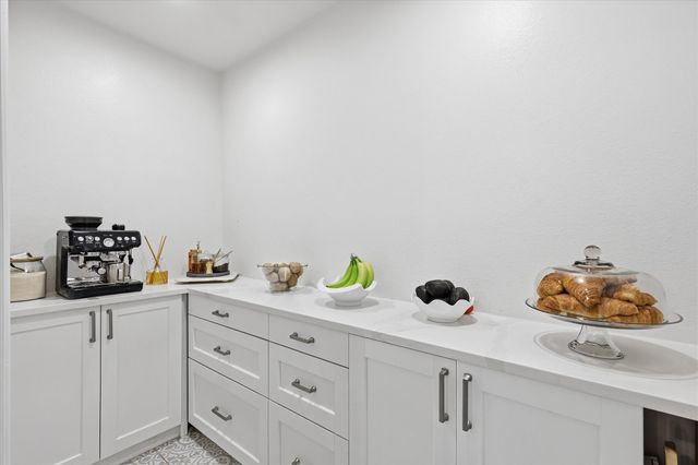 5812 Quality Hill Road, Colleyville, TX 76034