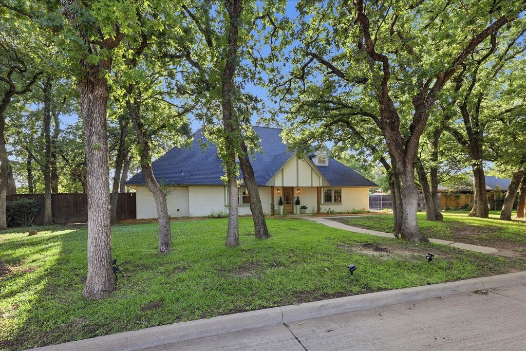5812 Quality Hill Road, Colleyville, TX 76034