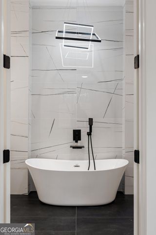 1261 Glen Eagle Drive, Greensboro, GA 30642