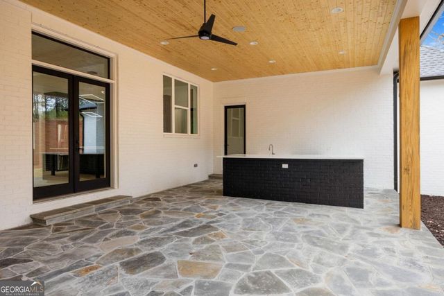 1261 Glen Eagle Drive, Greensboro, GA 30642