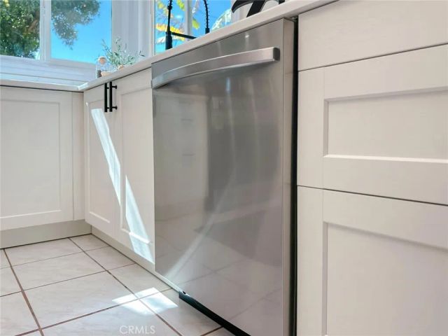 6976 E El Cedral Street, Long Beach, CA 90815