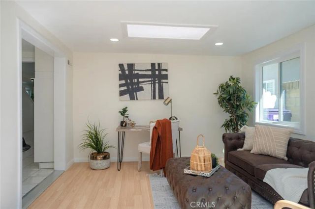 6976 E El Cedral Street, Long Beach, CA 90815