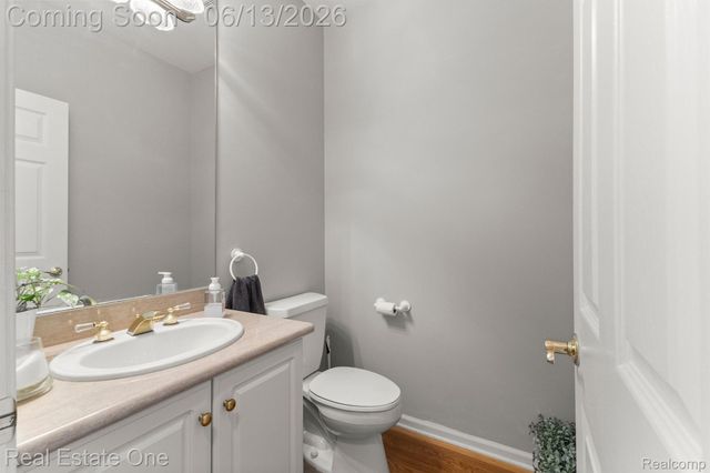 30612 SEQUOIA Circle, Farmington Hills, MI 48331