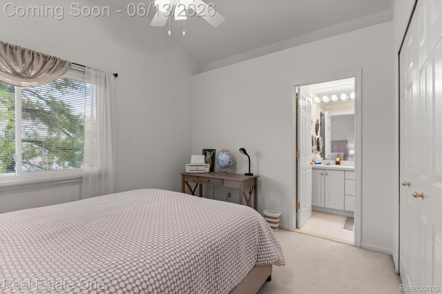 30612 SEQUOIA Circle, Farmington Hills, MI 48331