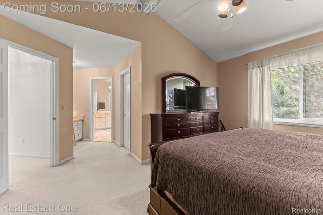 30612 SEQUOIA Circle, Farmington Hills, MI 48331