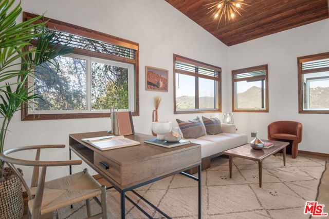 19963 Observation Drive, Topanga (los Angeles), CA 90290