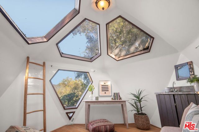 19963 Observation Drive, Topanga (los Angeles), CA 90290