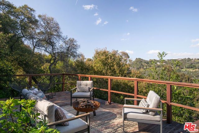 19963 Observation Drive, Topanga (los Angeles), CA 90290