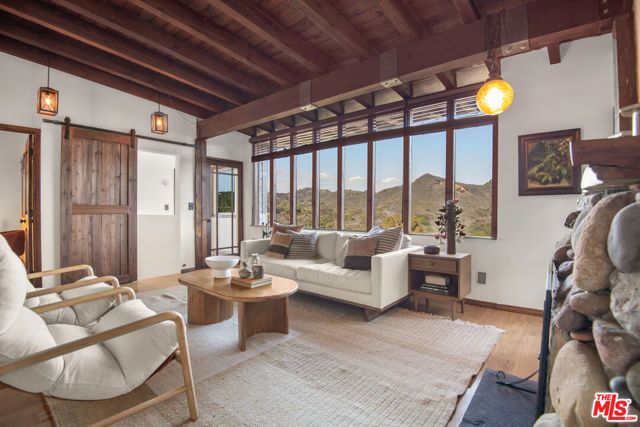 19963 Observation Drive, Topanga (los Angeles), CA 90290