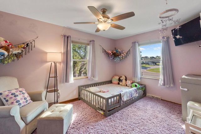 W165N10401 Wagon TRAIL, Germantown, WI 53022