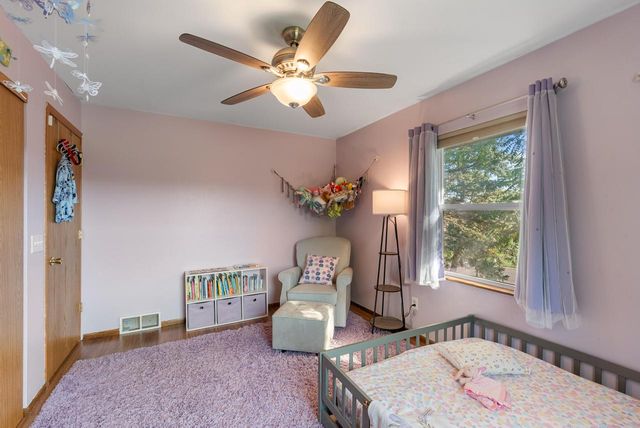 W165N10401 Wagon TRAIL, Germantown, WI 53022