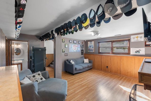 W165N10401 Wagon TRAIL, Germantown, WI 53022