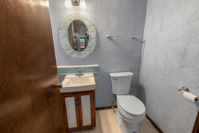 W165N10401 Wagon TRAIL, Germantown, WI 53022