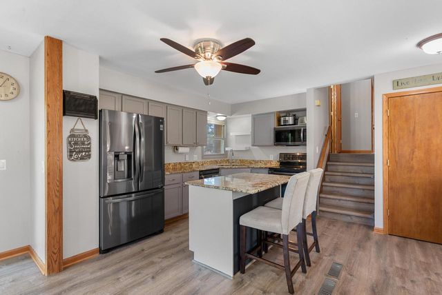 W165N10401 Wagon TRAIL, Germantown, WI 53022