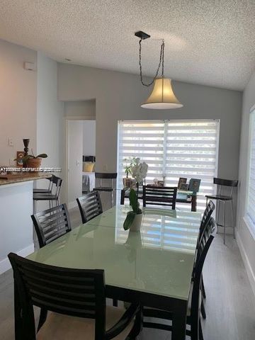 1477 Majesty Terrace 1477, Weston, FL 33327