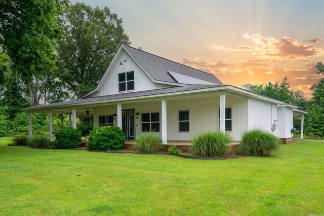 25 Pocahontas Court, Conway, AR 72032
