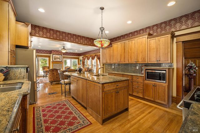 306 Buck Ave, Vacaville, CA 95688