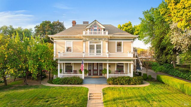 306 Buck Ave, Vacaville, CA 95688