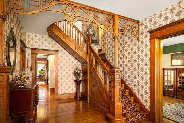 306 Buck Ave, Vacaville, CA 95688