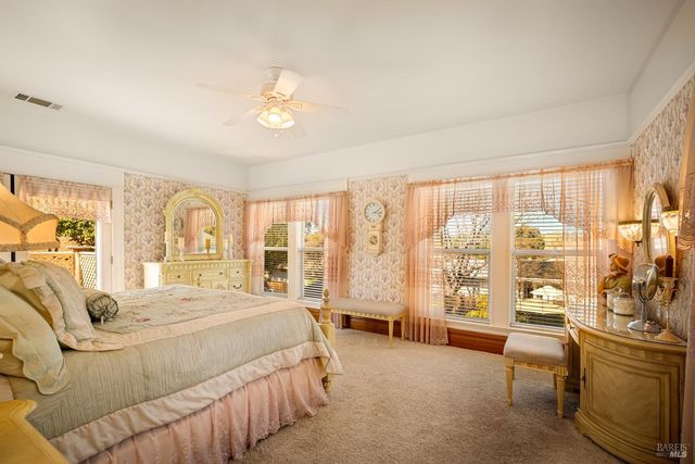 306 Buck Ave, Vacaville, CA 95688