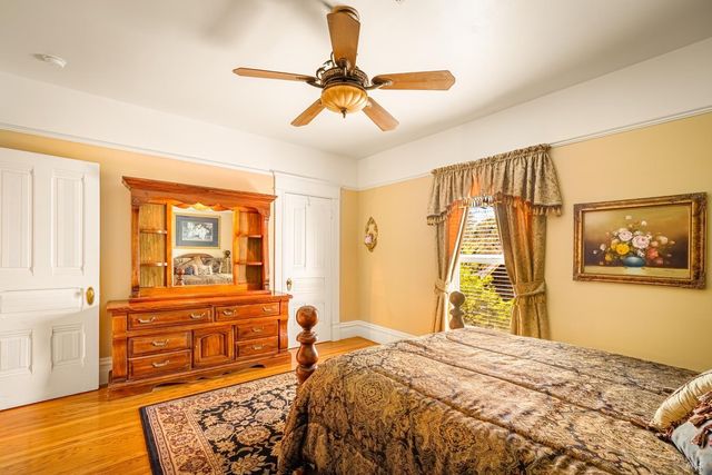 306 Buck Ave, Vacaville, CA 95688