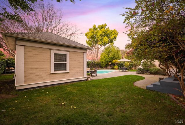 306 Buck Ave, Vacaville, CA 95688