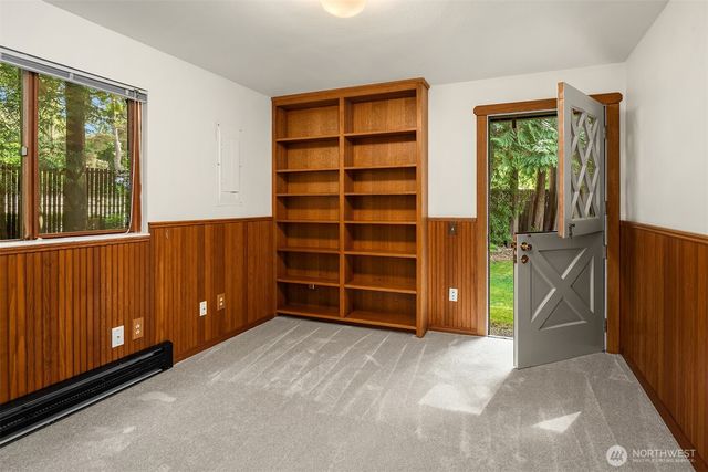 5709 80th Avenue SE, Mercer Island, WA 98040