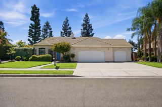 1900 Alex Way, Turlock, CA 95382
