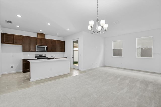 1723 CROWNCREST DRIVE, Apopka, FL 32703