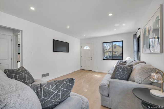 1568 Madison Street, Elmont, NY 11003