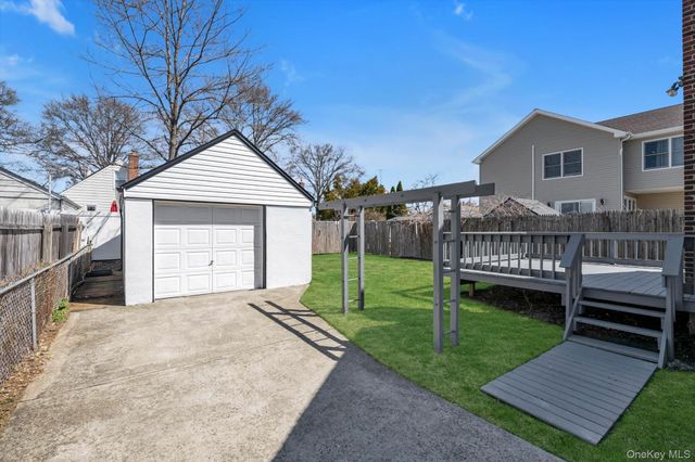 1568 Madison Street, Elmont, NY 11003