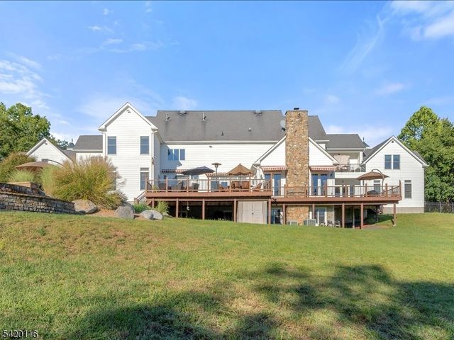 406 Caruso Ct, Branchburg Twp., NJ 08853