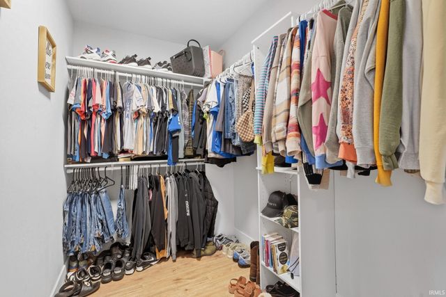 401 W Grissom Avenue, Mitchell, IN 47446