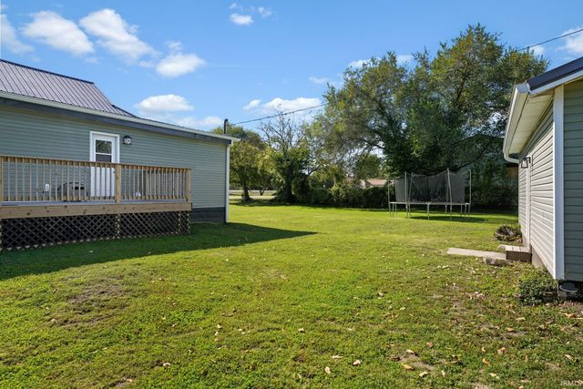 401 W Grissom Avenue, Mitchell, IN 47446