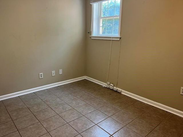 192 High Creek Drive, Roswell, GA 30076