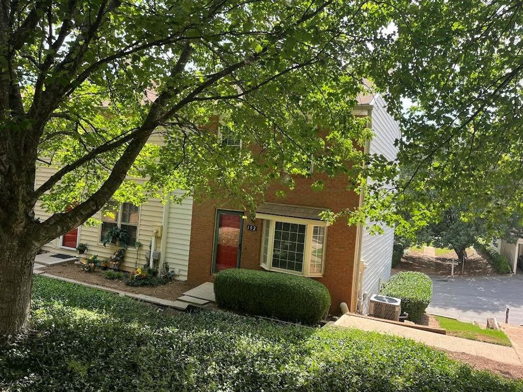 192 High Creek Drive, Roswell, GA 30076