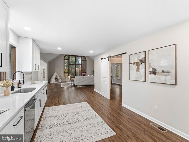 856 WILLOW GROVE RD, Pittsgrove, NJ 08318