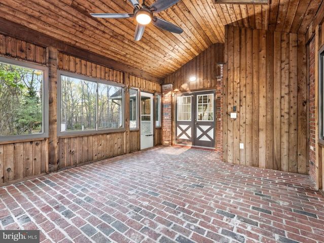 856 WILLOW GROVE RD, Pittsgrove, NJ 08318