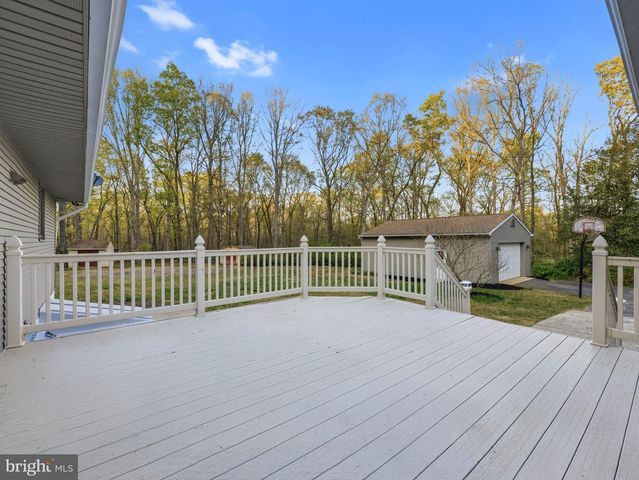 856 WILLOW GROVE RD, Pittsgrove, NJ 08318