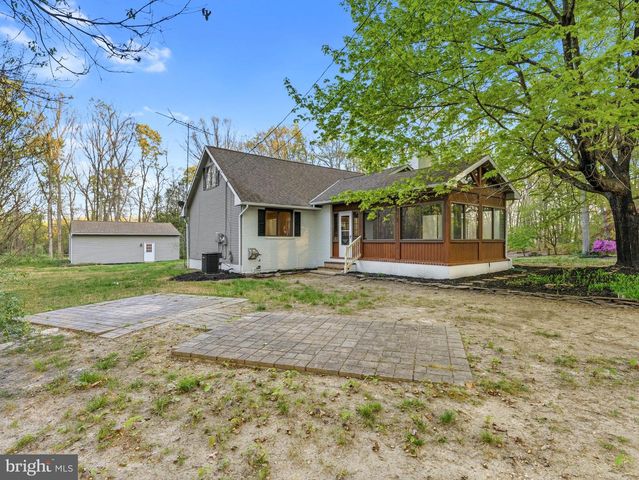 856 WILLOW GROVE RD, Pittsgrove, NJ 08318