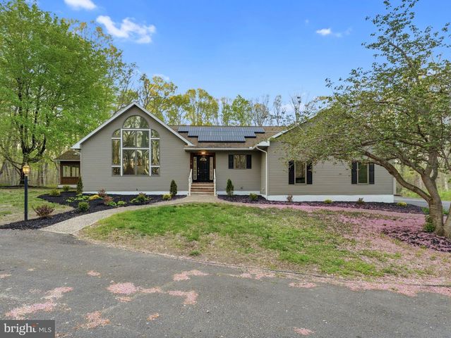 856 WILLOW GROVE RD, Pittsgrove, NJ 08318