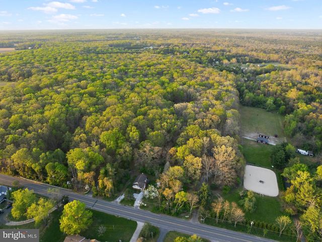856 WILLOW GROVE RD, Pittsgrove, NJ 08318