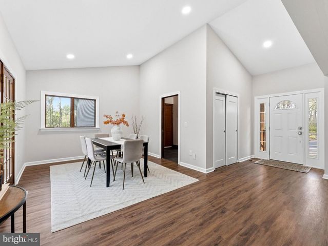 856 WILLOW GROVE RD, Pittsgrove, NJ 08318