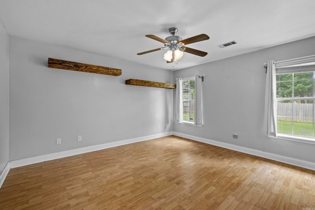 217 Rodney Guthrie Drive, Cabot, AR 72023