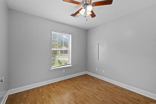 217 Rodney Guthrie Drive, Cabot, AR 72023