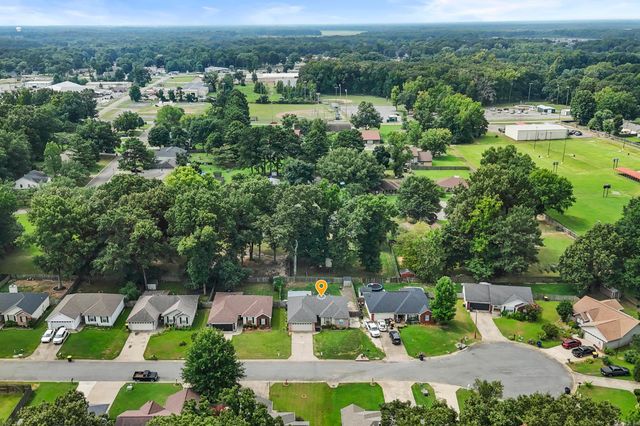 217 Rodney Guthrie Drive, Cabot, AR 72023