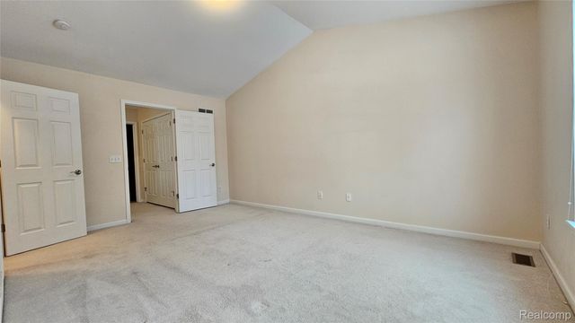 41594 Mitchell Road, Novi, MI 48377