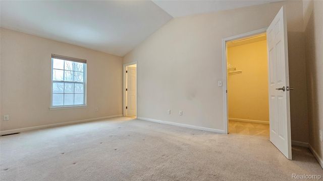 41594 Mitchell Road, Novi, MI 48377